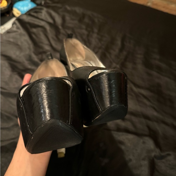 DSQUARED2 Fall 2010 RTW Spine Heels - Picture 4 of 10